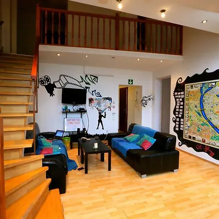 Hostel Penthouse Privates *
