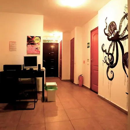 Hostel Penthouse Privates